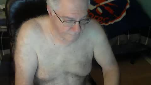 Snapshot of islesman22 chatting on 09.18.25 islesman22 online show from 09.18.25