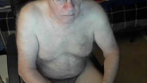 Snapshot of islesman22 chatting on 10.14.25 islesman22 online show from 10.14.25