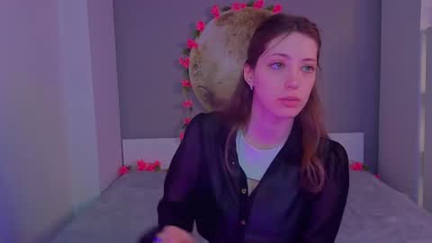 Emilia online show from 03.18.26