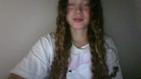 Snapshot of issa30213 chatting on 06.19.26 Issa online show from 06.19.26