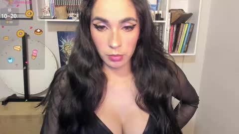 INSTAGRAM issabella18   TWITTER issa latin online show from 02.16.26