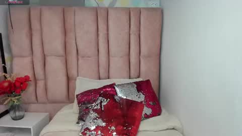 ISSA MILF online show from 06.29.26