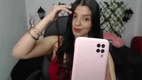 Issa  online show from 10.03.25