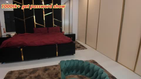 Issy online show from 01.13.26