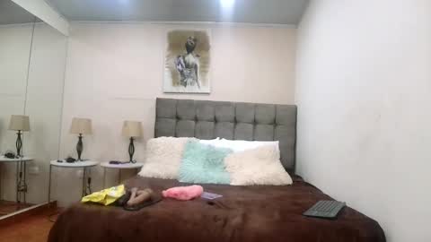 issabellajones online show from 01.02.25