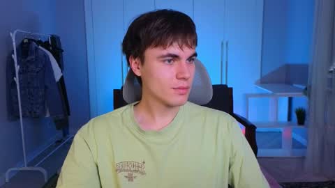 Maks online show from 02.17.25