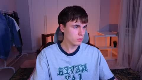 Maks online show from 02.22.25