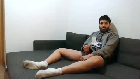 italianboybcn online show from 12.30.24