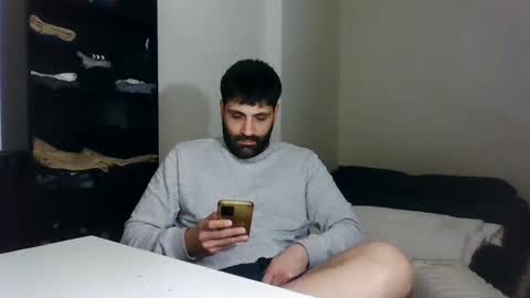 italianboybcn online show from 01.19.25