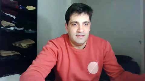 italianboybcn online show from 01.30.25