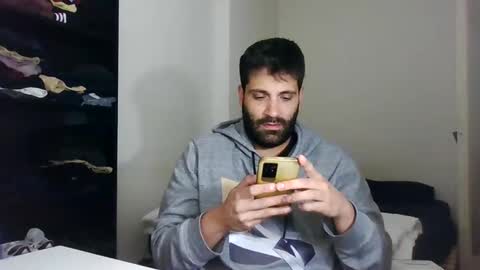 italianboybcn online show from 02.23.25