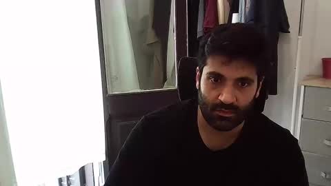 italianboybcn online show from 09.29.25