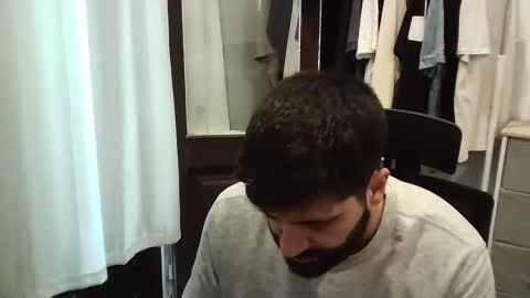 italianboybcn online show from 10.10.25