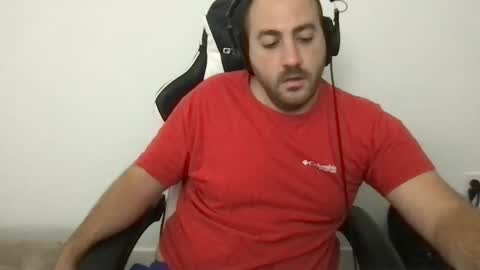 Snapshot of italianknob chatting on 12.30.24 Valentino online show from 12.30.24