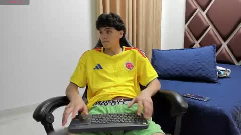 ithan_hot online show from 06.24.26
