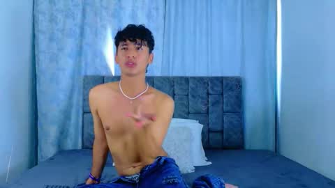 ithan_kingtwin online show from 05.18.26