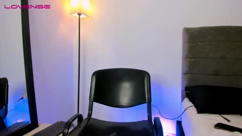 Ithan and Friends online show from 05.04.26