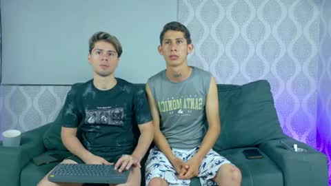 Snapshot of ithan_salvatore chatting on 07.30.26 Ithan and Friends online show from 07.30.26