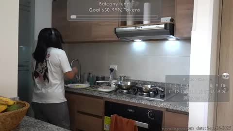 Snapshot of its_jessi chatting on 09.26.25 Jessi online show from 09.26.25