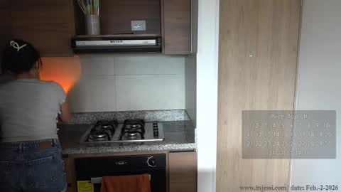 Snapshot of its_jessi chatting on 02.02.26 Jessi online show from 02.02.26