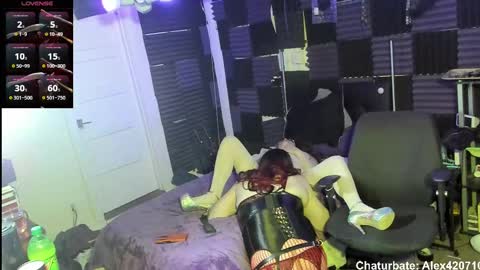 itsalex420710 online show from 02.22.25