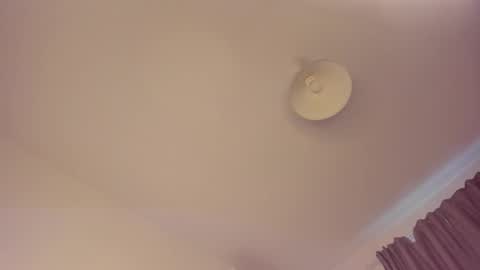 Snapshot of itsbellax chatting on 02.24.26 Isabella online show from 02.24.26