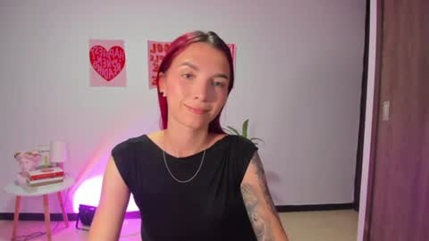 Snapshot of itscamill chatting on 06.28.26 camill online show from 06.28.26