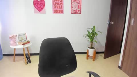 Snapshot of itscamill chatting on 07.12.26 camill online show from 07.12.26
