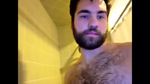 Snapshot of itsdaiton chatting on 10.14.25 Daiton online show from 10.14.25