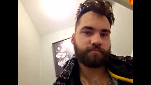 Snapshot of itsdaiton chatting on 11.01.25 Daiton online show from 11.01.25