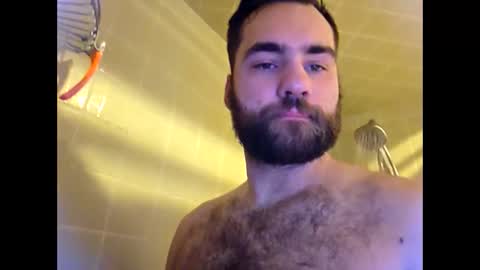 Snapshot of itsdaiton chatting on 01.12.26 Daiton online show from 01.12.26