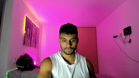 Snapshot of itsgeo1111 chatting on 03.11.25 CALL ME GEO online show from 03.11.25