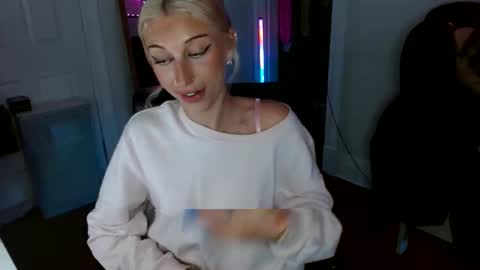 Snapshot of itsirelandbby chatting on 04.09.26 itsirelandbby online show from 04.09.26