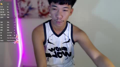 Snapshot of itsme_cxhennn chatting on 10.29.25 itsme_cxhennn online show from 10.29.25