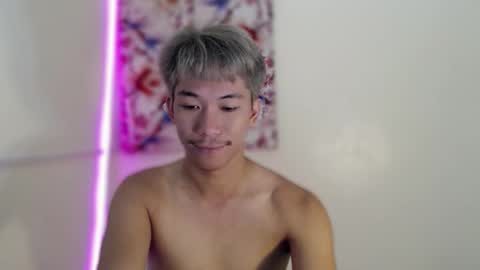 Snapshot of itsme_cxhennn chatting on 11.10.25 itsme_cxhennn online show from 11.10.25