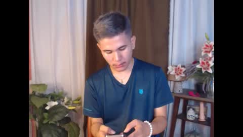 kenneth online show from 12.22.25