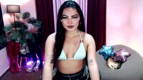 Siana online show from 11.24.25