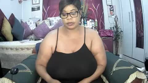 itumeleng74 online show from 02.18.25