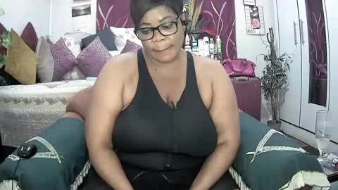 itumeleng74 online show from 02.25.25