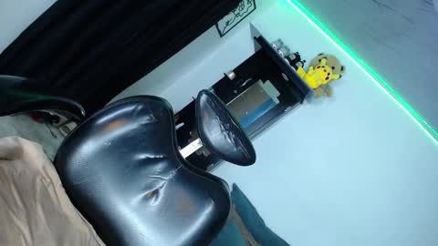 Snapshot of ivan_standford chatting on 01.08.26 y online show from 01.08.26