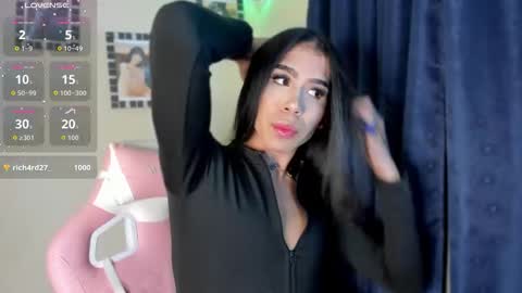 Ivanna online show from 10.14.25