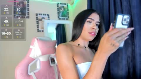 Ivanna online show from 10.16.25