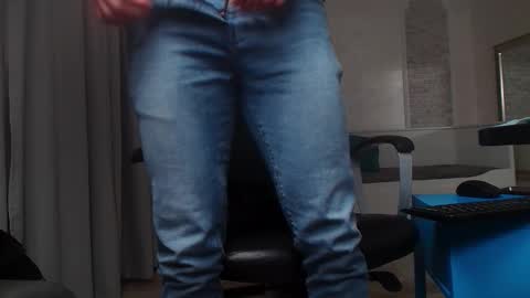 IvanHydee online show from 11.14.25