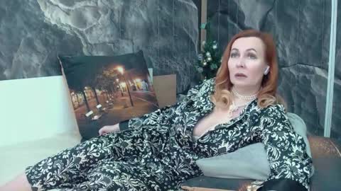 IrennaSplash online show from 01.08.26