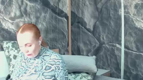 IrennaSplash online show from 02.08.26