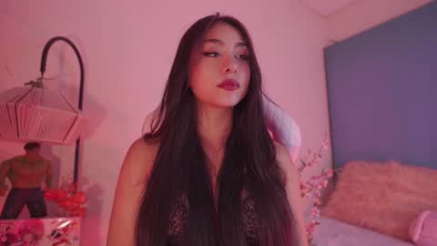 iveet  online show from 11.21.25