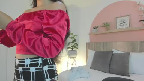 I V E T T E online show from 05.05.26