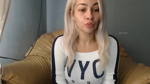 RosseEssor online show from 09.09.25