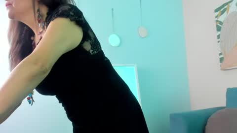 Ivonne online show from 06.12.26