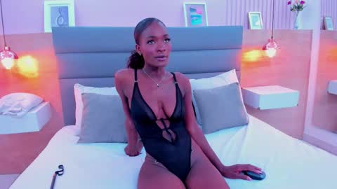 Snapshot of ivonne_duval chatting on 03.06.26 Ivonne Duval online show from 03.06.26